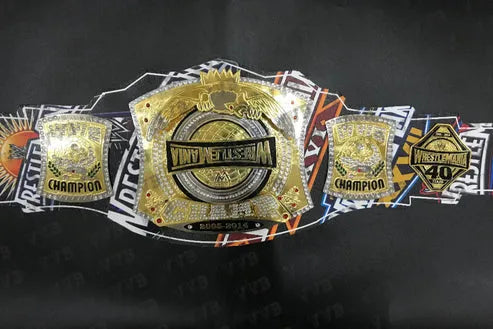 Pack of 2 - WrestleMania 40 Spinner & WrestleMania 41 Golden Replica Belts