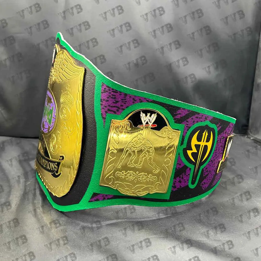 Stylish title belt perfect for display in collections