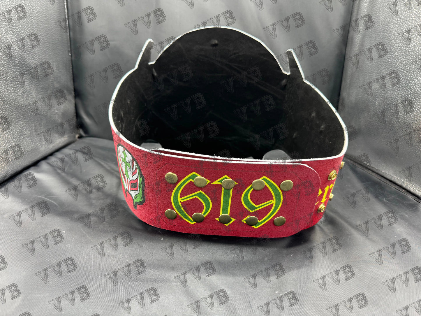 High-quality 2MM brass wrestling title displayed prominently